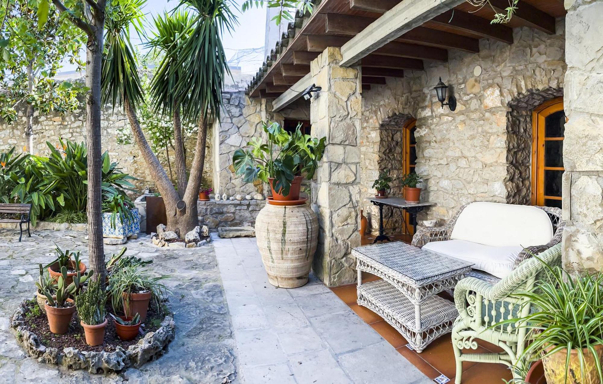 Casa Capitan Indalecio. Сasa de vacaciones Salsadella